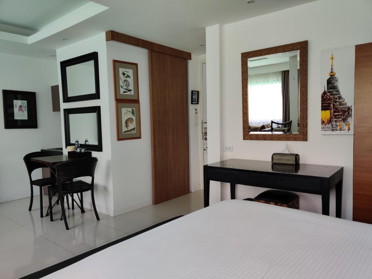 Hotel Check In Saladaeng (Adults Only) Bangkok Exterior foto