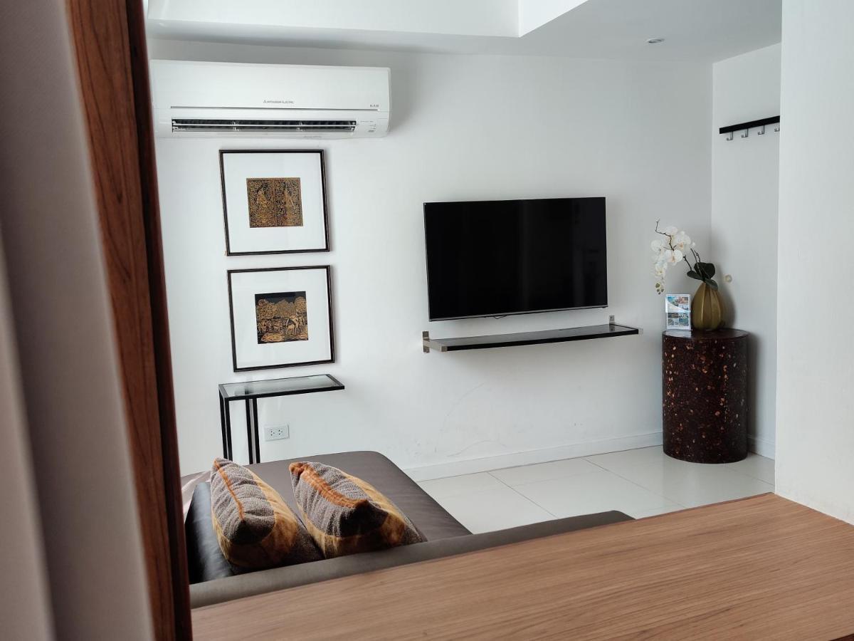 Hotel Check In Saladaeng (Adults Only) Bangkok Exterior foto