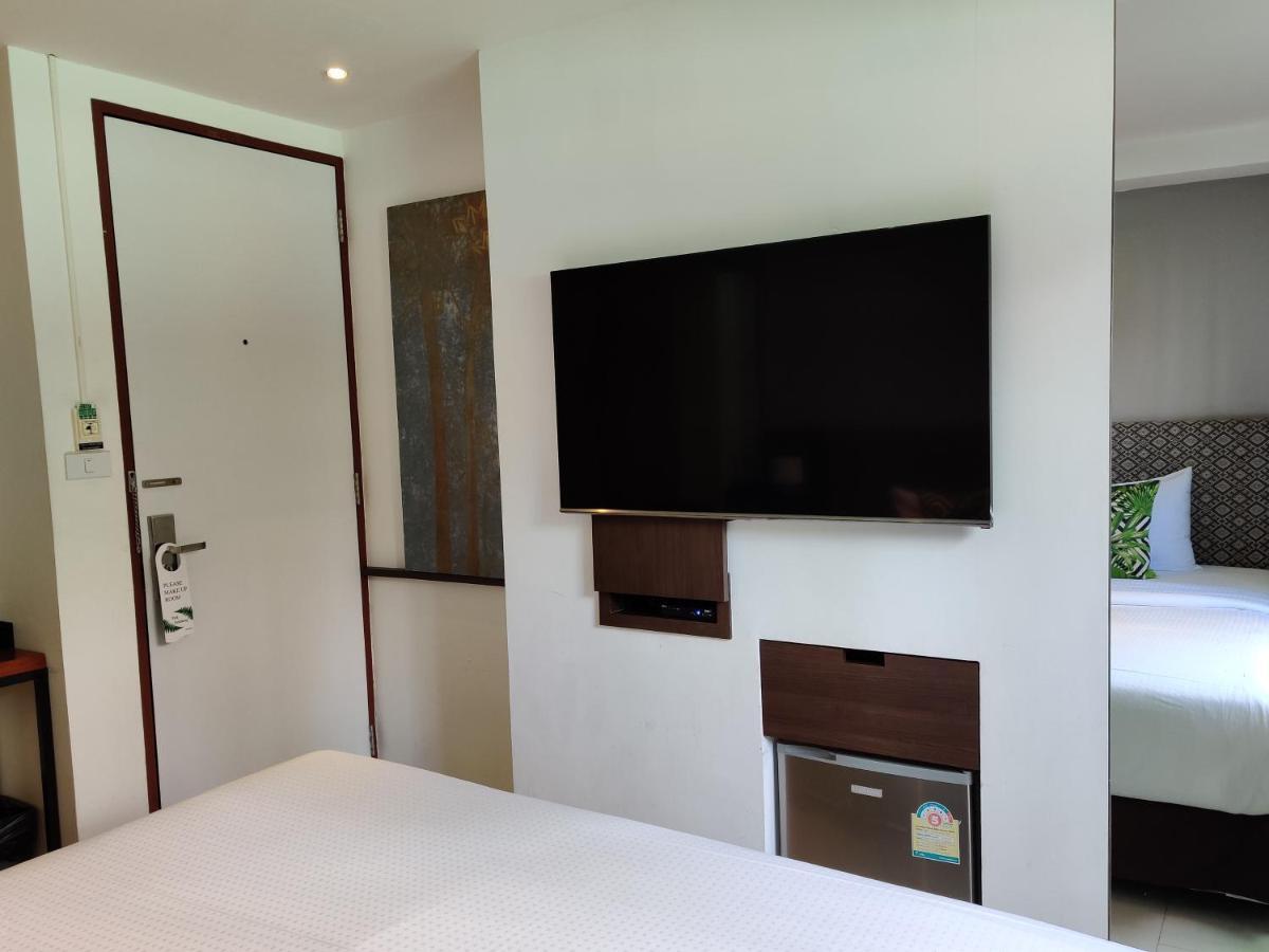 Hotel Check In Saladaeng (Adults Only) Bangkok Exterior foto